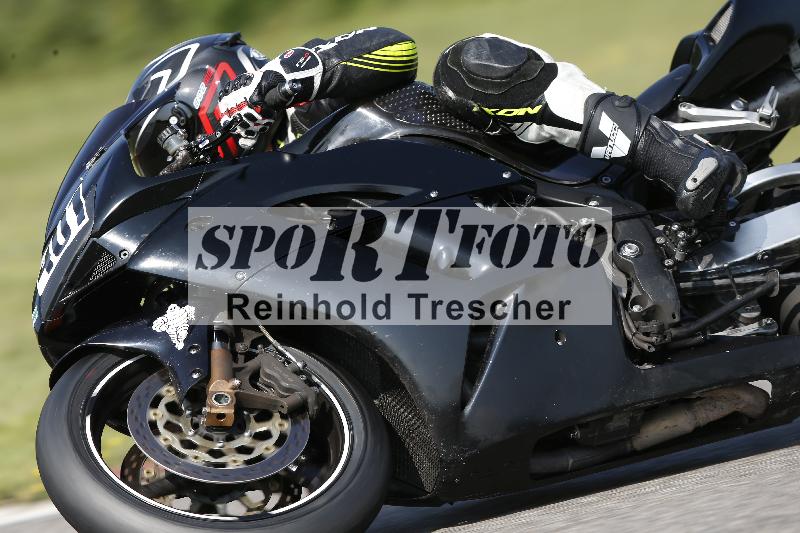 /45 10.08.2025 Plüss Moto Sport ADR/Freies Fahren/401